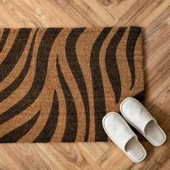 megamog_cat_furniture