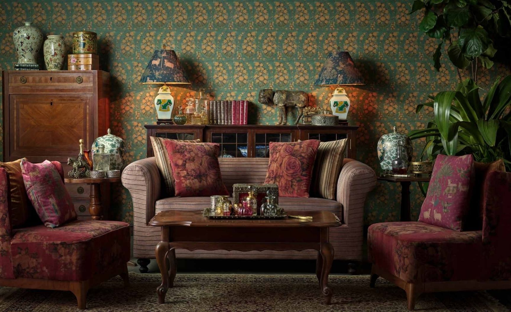 SABYASACHI HEARTLAND - Luxury Wallpapers Pahalgam Paisley  Collection