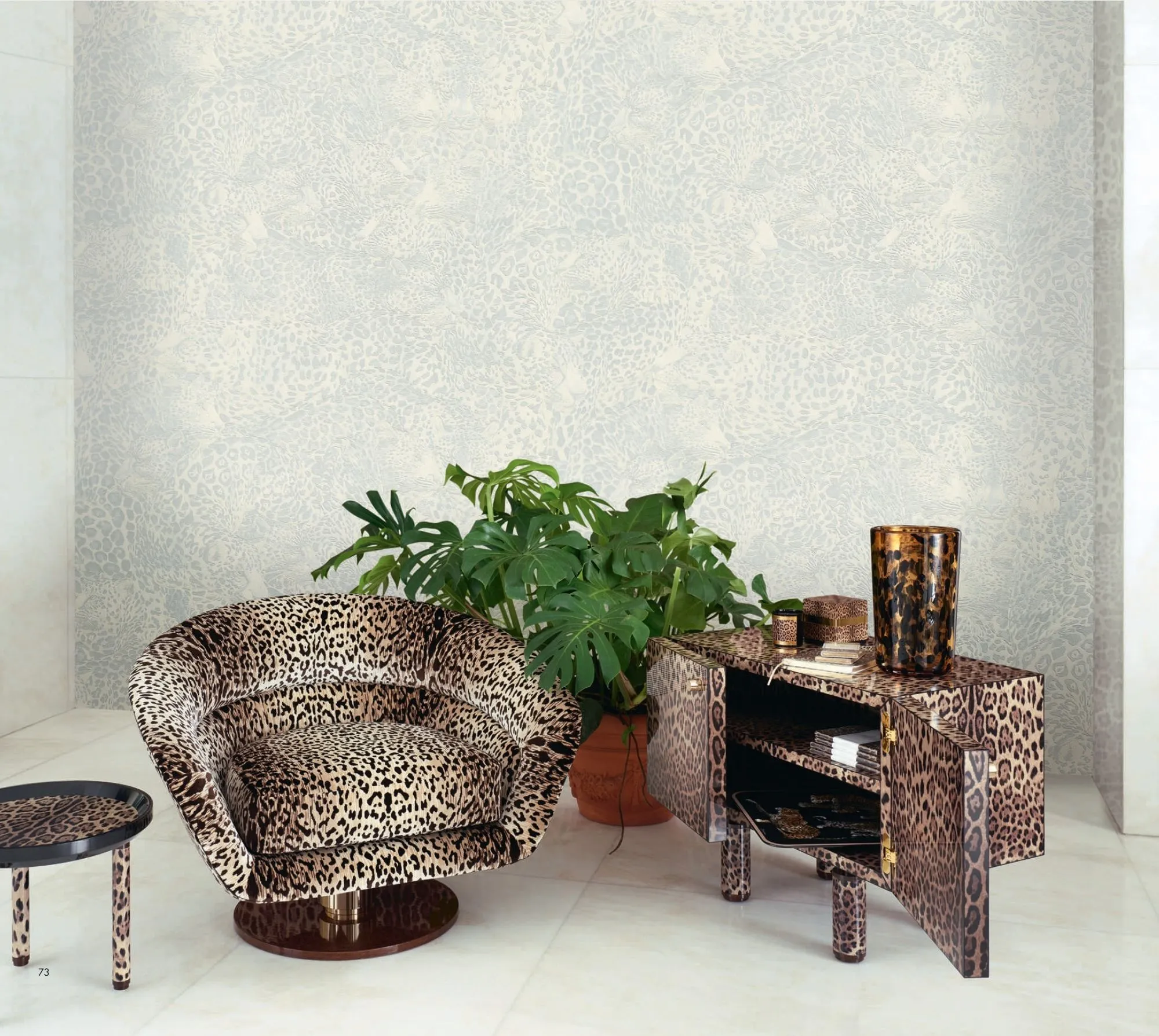 ED 21001 Ethnic Creation Wallpaper - Personalize Your Space with Unique Elegance