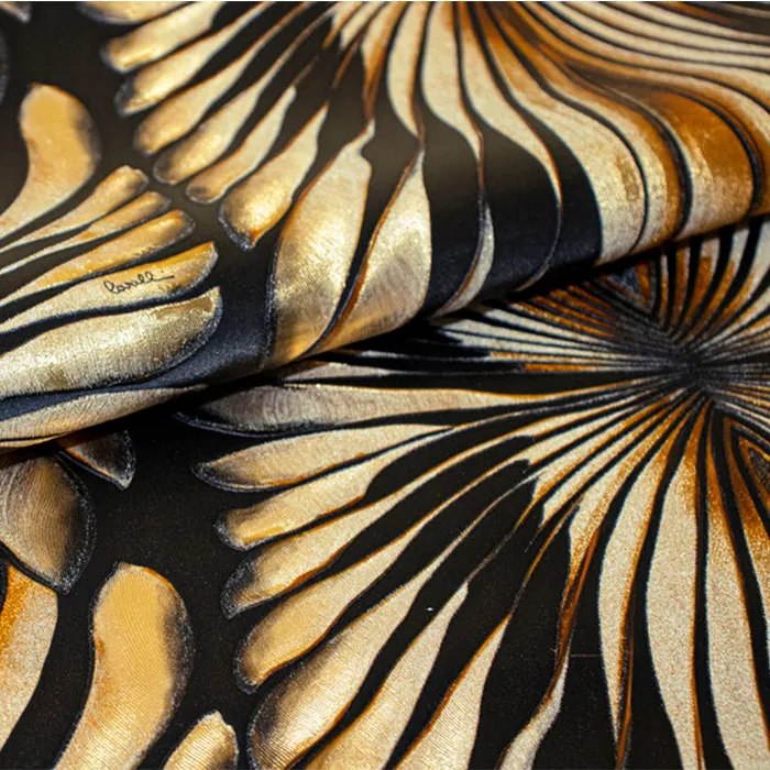 Roberto Cavalli - Luxury Wallpapers And Fabric- 1