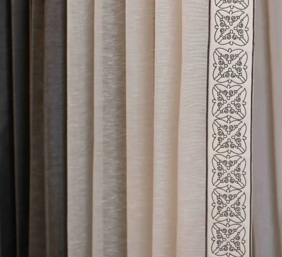 Ardo Border || Broderie Border Collection