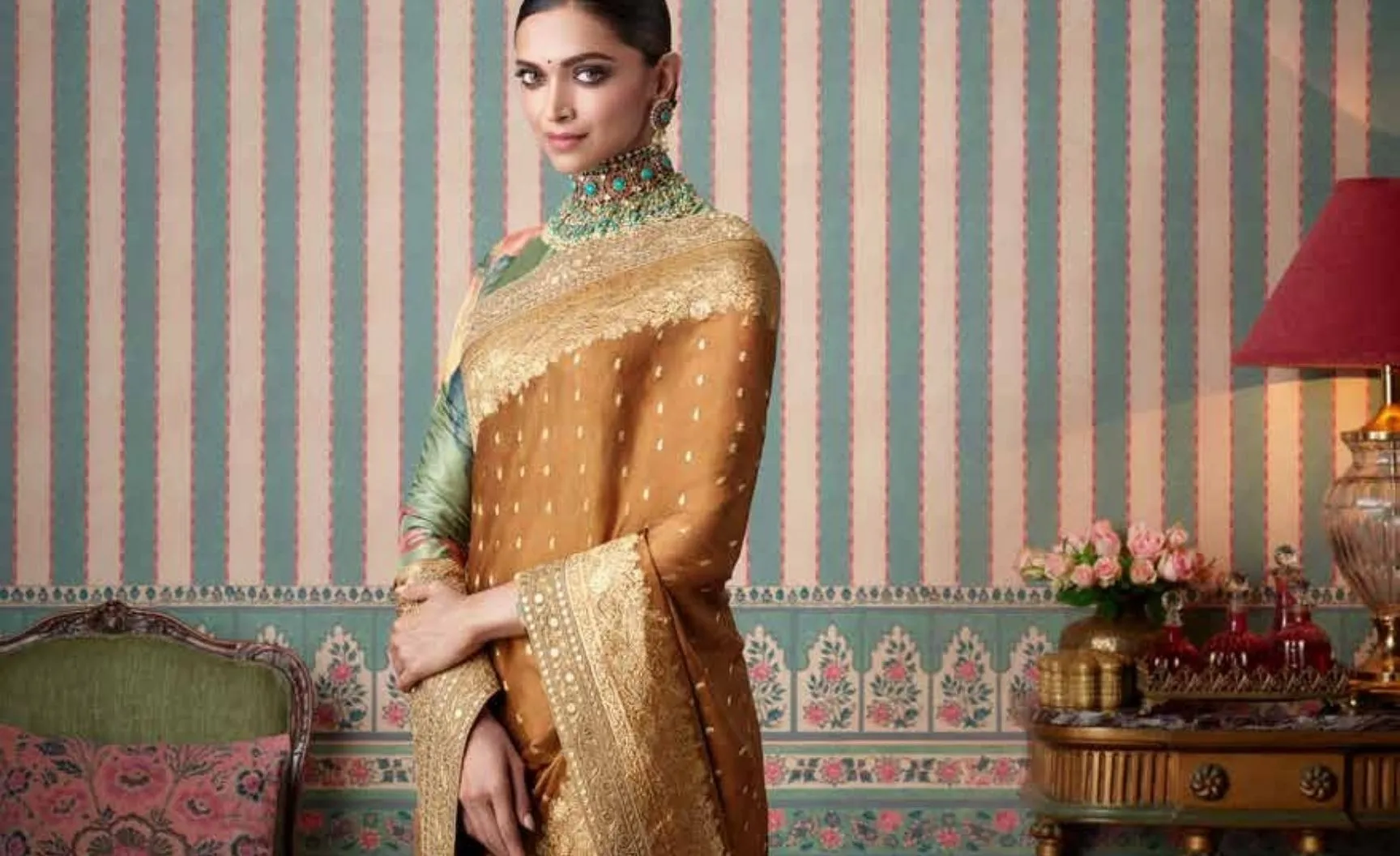 SABYASACHI HEARTLAND - Luxury Wallpapers  Jaipur Gemin  Collection