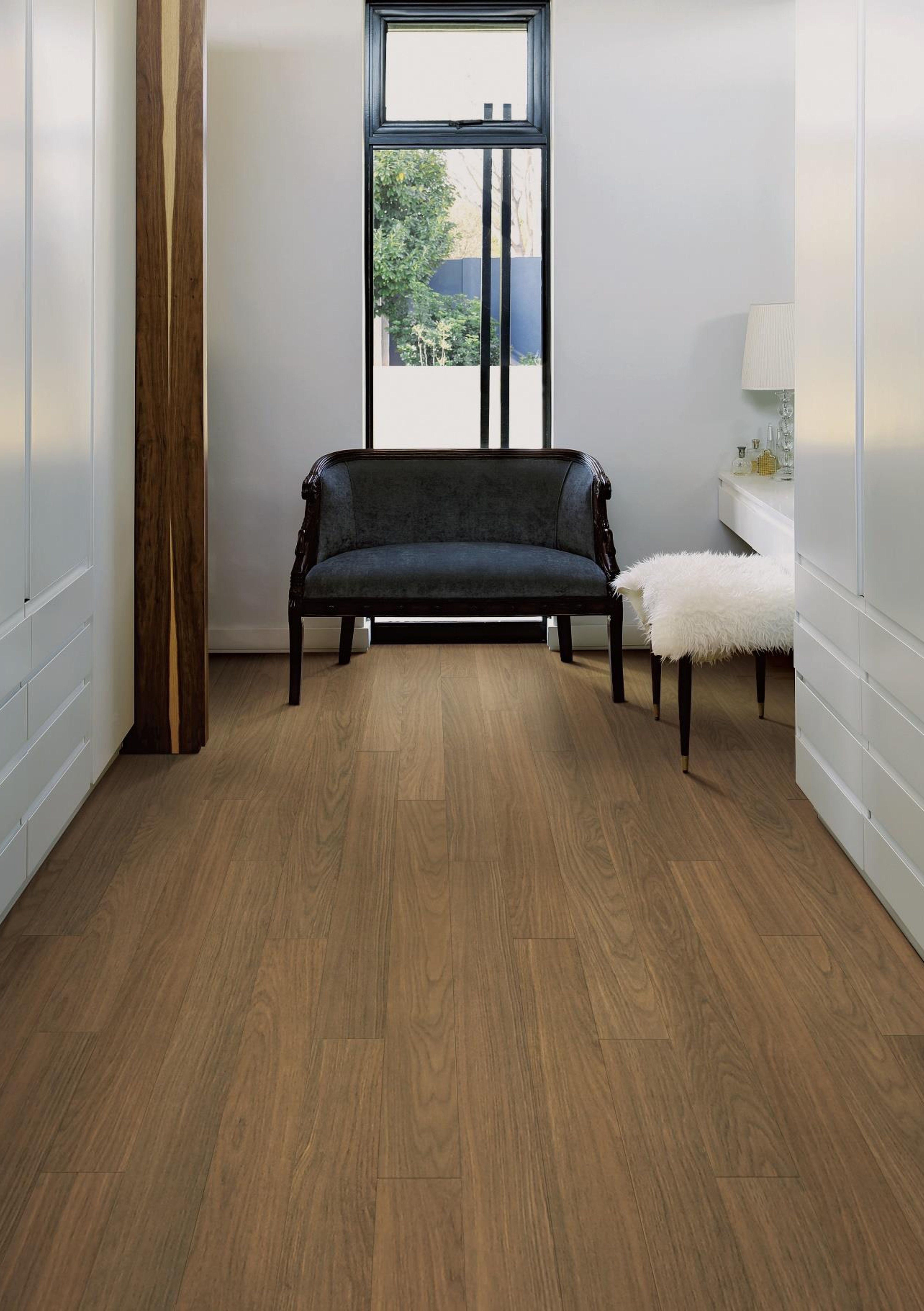 8017 Brown Oak 8mm plank Awesome Series Galgoo Laminate Flooring