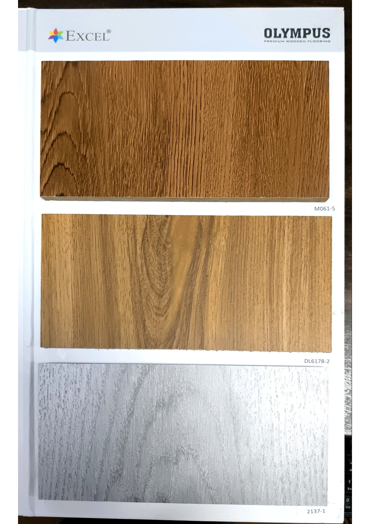 Excel Olympus M061-5 Laminate Flooring - 8mm Thick