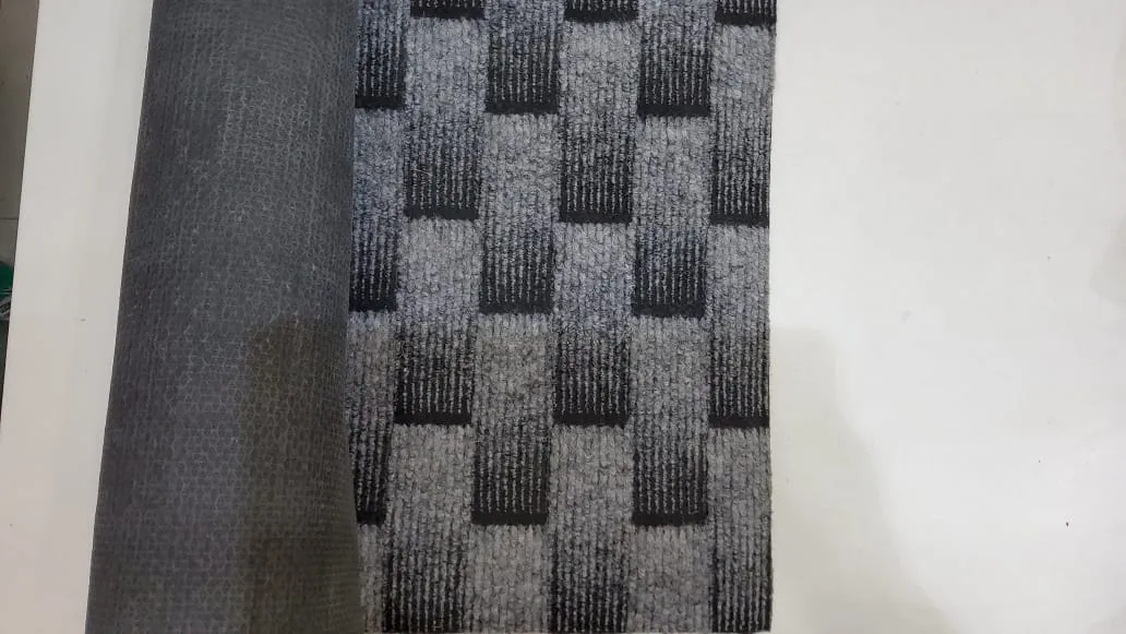 Premium Ribbed 12 Moisture Trapping Mat - Ultimate Floor Protection