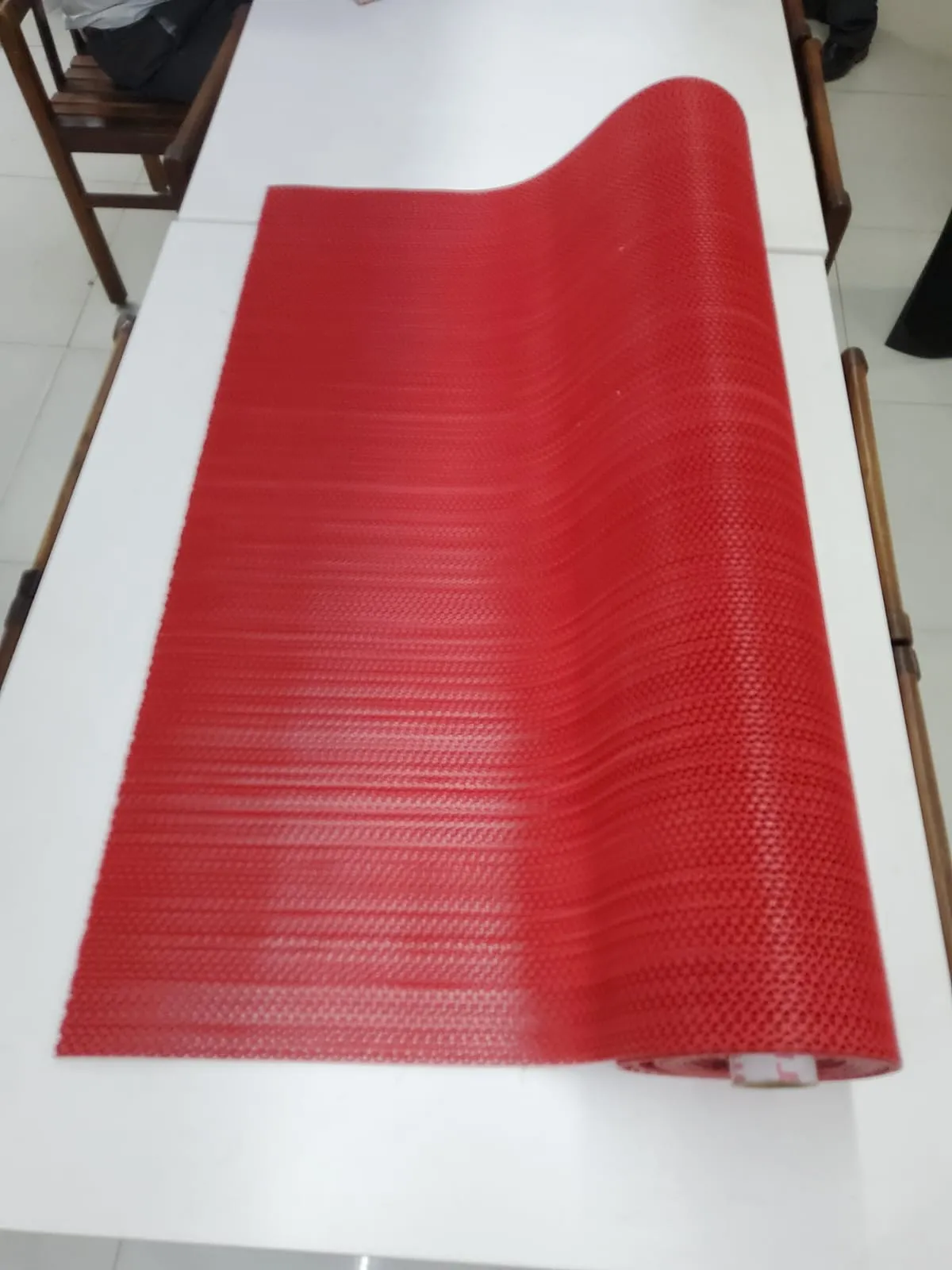 Jali Mat 06 - Small Dust Trapping Solution for Clean and Stylish Spaces