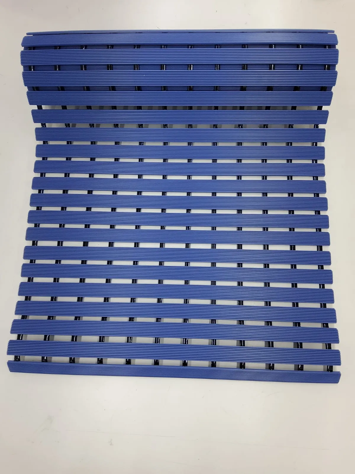 Non-Slip Antibacterial Shower Mat - 18