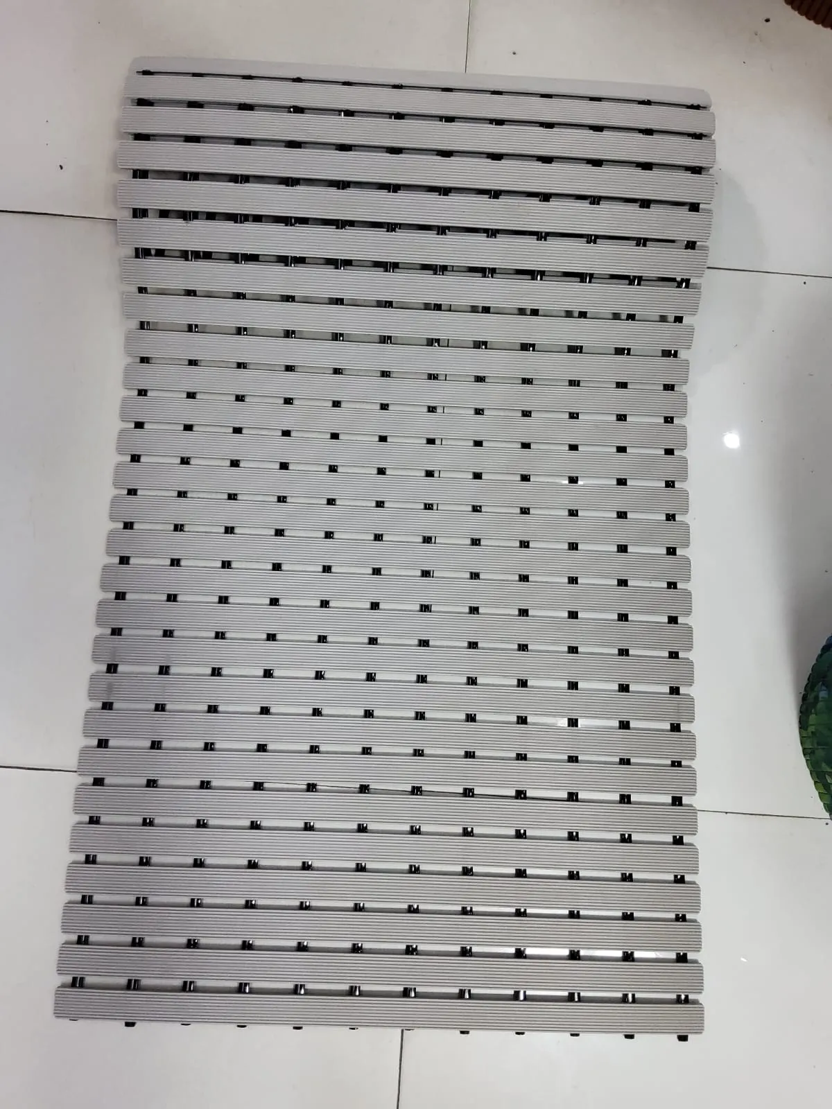 Luxury Non-Slip Shower Mat - Comfort and Safety Combined