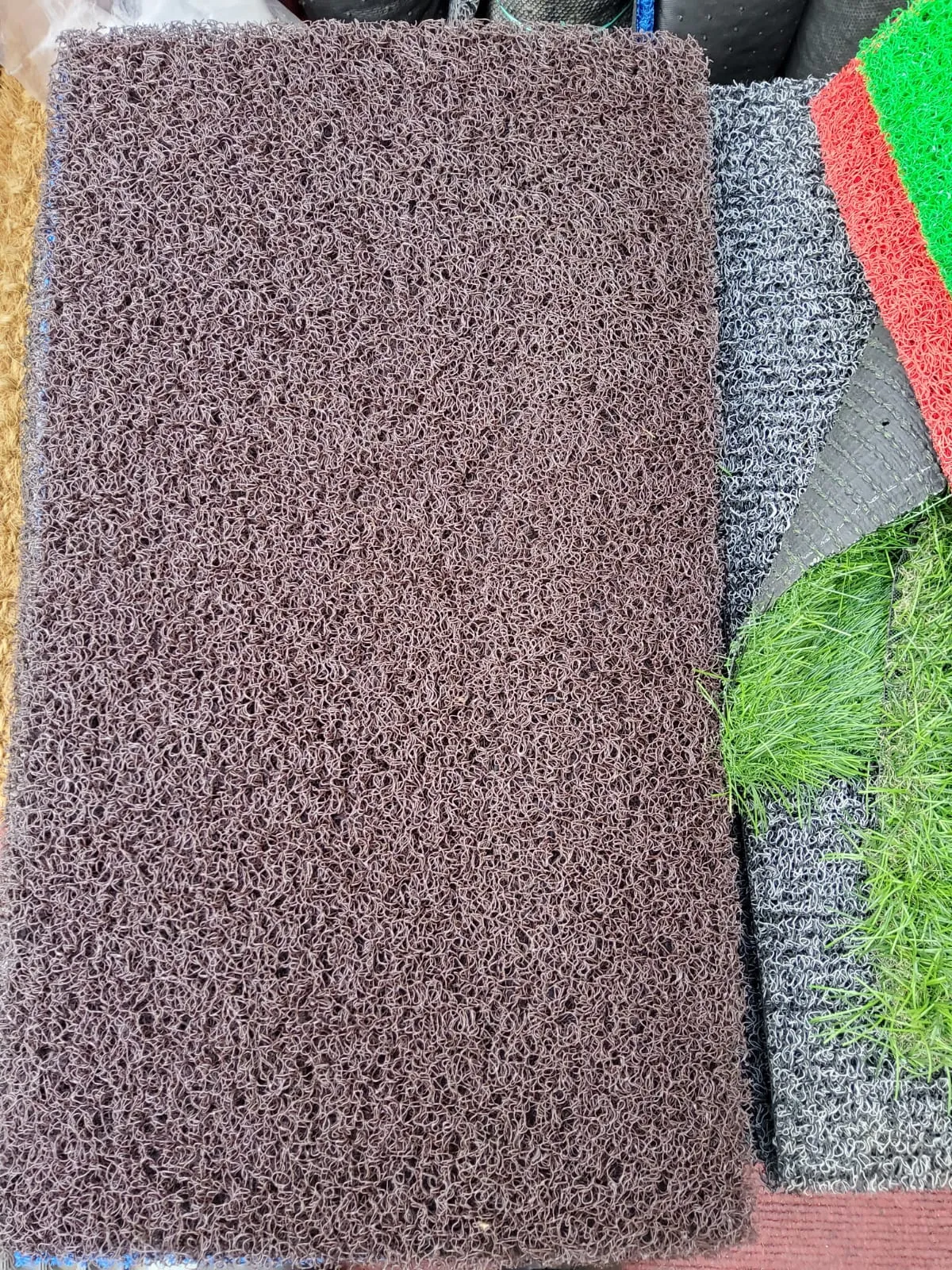 Small Dust Trapping Cushion Mat 17 - Effective Floor Protection