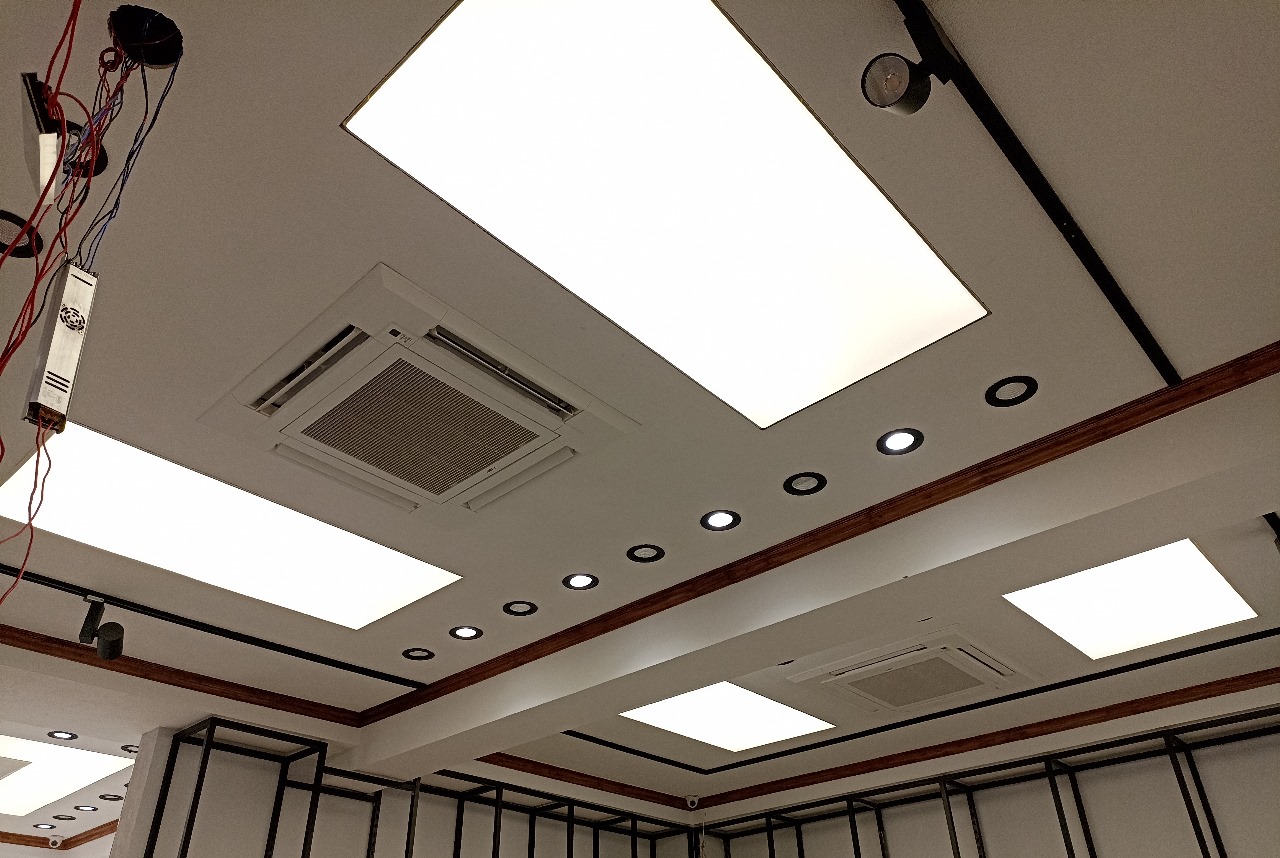 Stretch Ceiling - Modern Design & Durable Finish