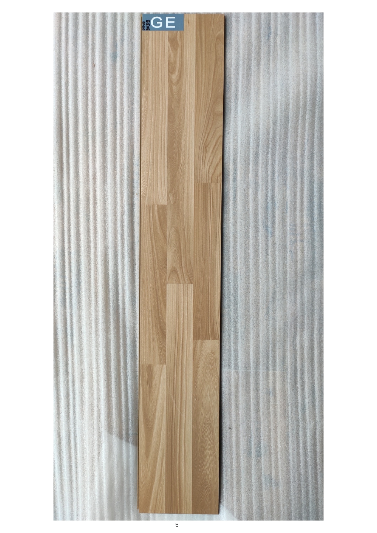 Olivo 9035 Laminate Wooden Flooring - Durable & Stylish