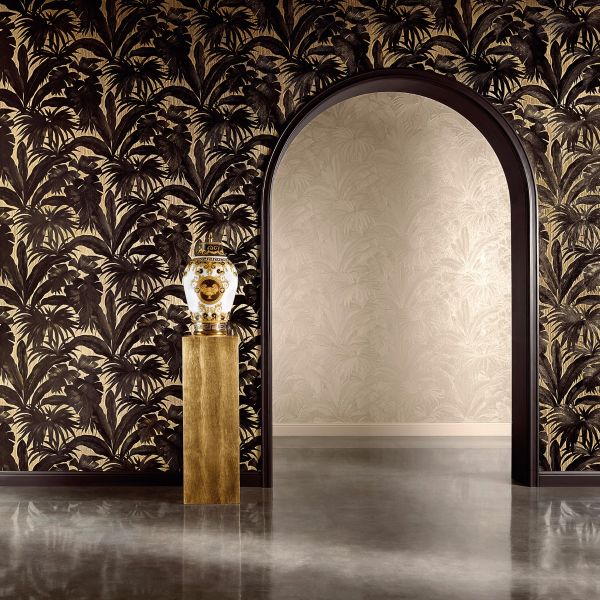 Versace V Wallpapers – Luxurious & Elegant Wall Designs 96240-1